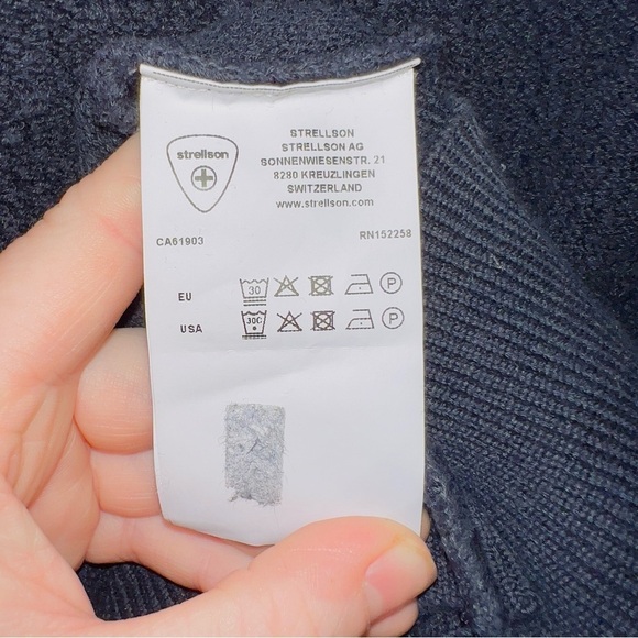 Men's Strellson Navy Blue Long Sleeve Pullover Hooded Sweater size large - Picture 5 of 7